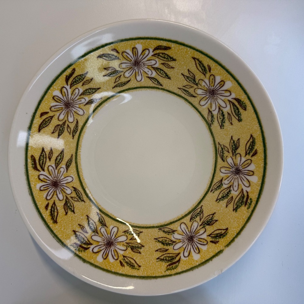 Taylor Smith & Taylor Ironstone Yellow Daisy Bowls USA 7.5" Set of 2 Small chip - Picture 3 of 10